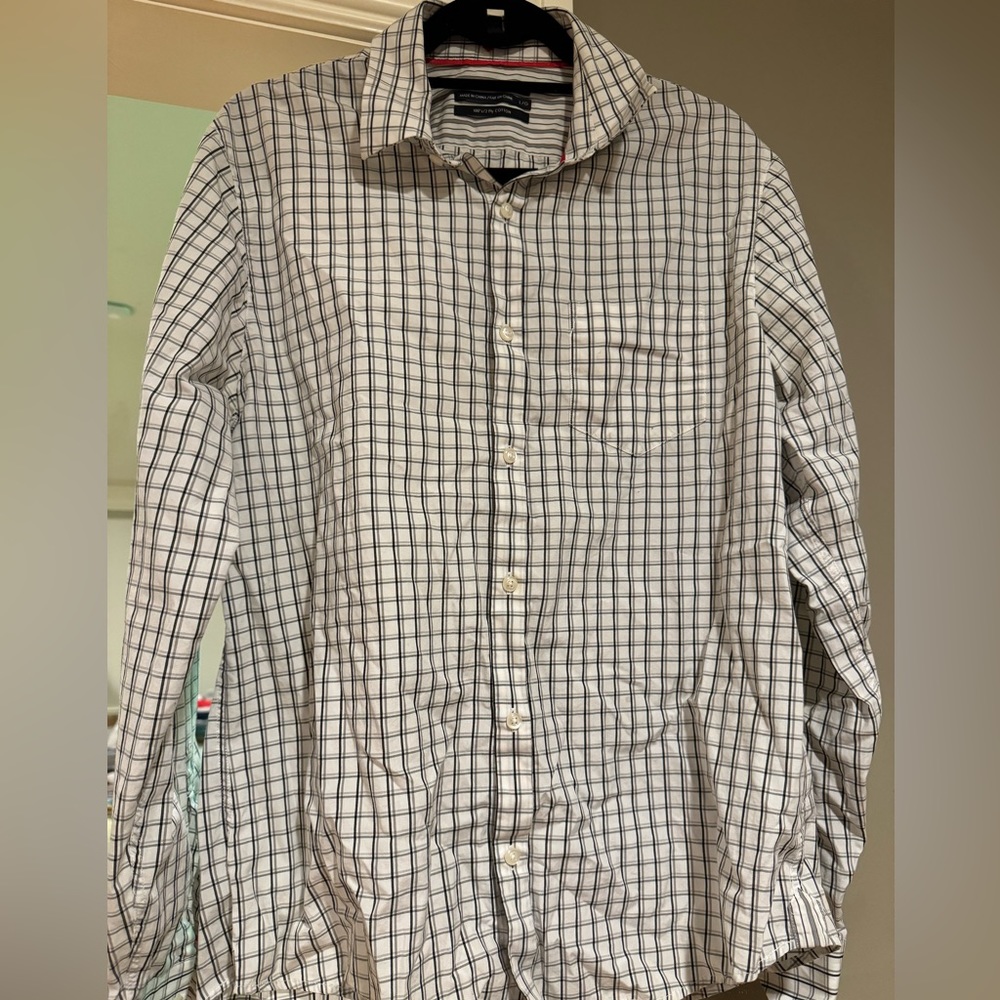 Club Monaco Boys Dress Shirt size large